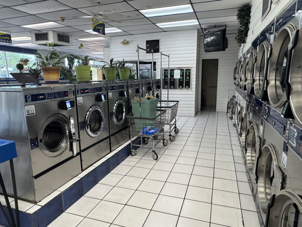 IMG_3722 Zephyrhills Laundromat
